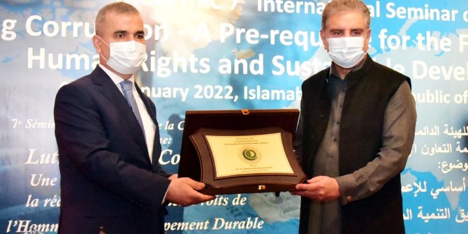 İİT Bağımsız Daimi İnsan Hakları Komisyonunun semineri Pakistan'da başladı