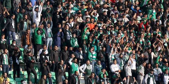 Konyaspor, 58 bin kişiye oynadı!