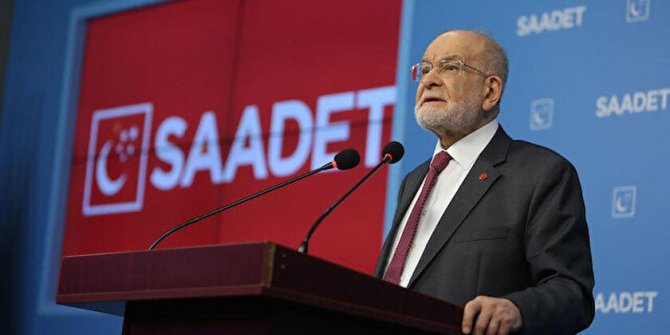 Karamollaoğlu hastaneye kaldırıldı