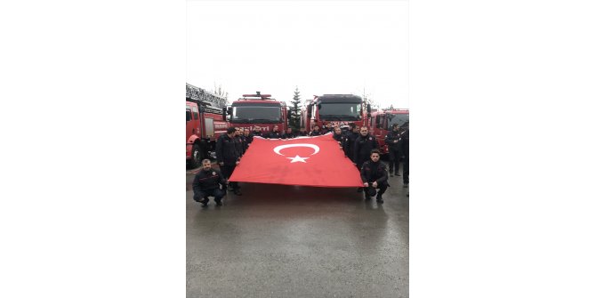 Sivas'ta itfaiye personeli, Bursa'daki kazada ölen meslektaşlarını dualarla andı