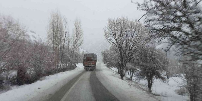 Tunceli’de 163 köy yolu ulaşıma kapandı