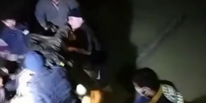 Kapalı yola giren otomobil kanala düştü: 3 yaralı