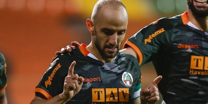 Konyaspor'un ilgilendiği Efecan Karaca için resmi açıklama geldi!