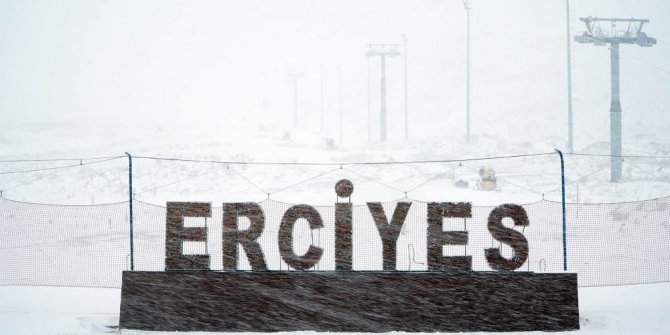 Erciyes’te kar kalınlığı 1.50 metreye ulaştı