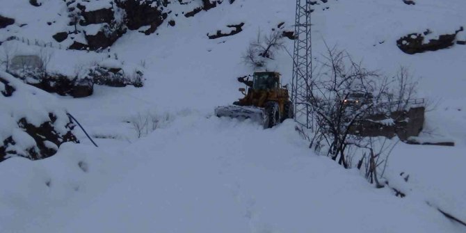 Batman’da kar kalınlığı 2 metreyi geçti