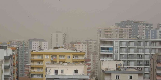 Toz taşınımı görüş mesafesini düşürdü