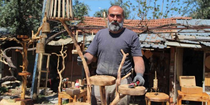 Eşini kanserden kaybetti, marangoz atölyesinde hayat buldu