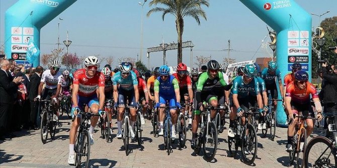 Turquie : Coup d’envoi de la quatrième étape de la course cycliste "Tour of Türkiye"