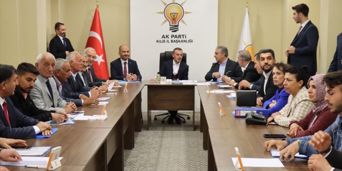 AK Parti Genel Başkan Yardımcısı Kandemir, AK Parti Kilis İl Başkanlığını ziyaret etti