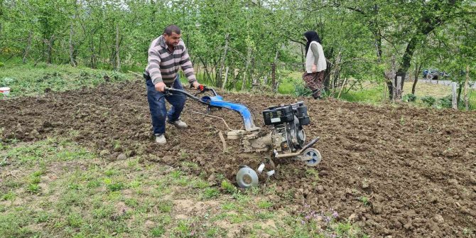 Tarım işçisinin Ramazan’da zorlu mesaisi