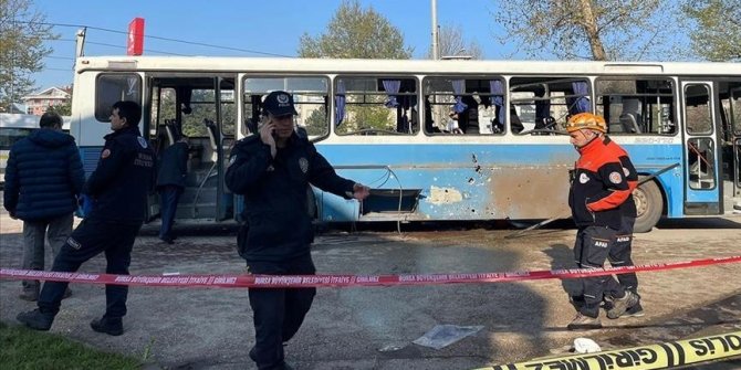 Turquie: Une explosion au passage d'un minibus transportant des employés fait un mort à Bursa