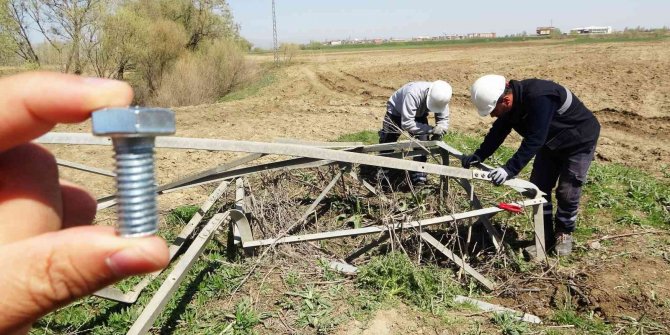 22 liralık cıvatayı çalan hırsızlardan 500 bin liralık zarar