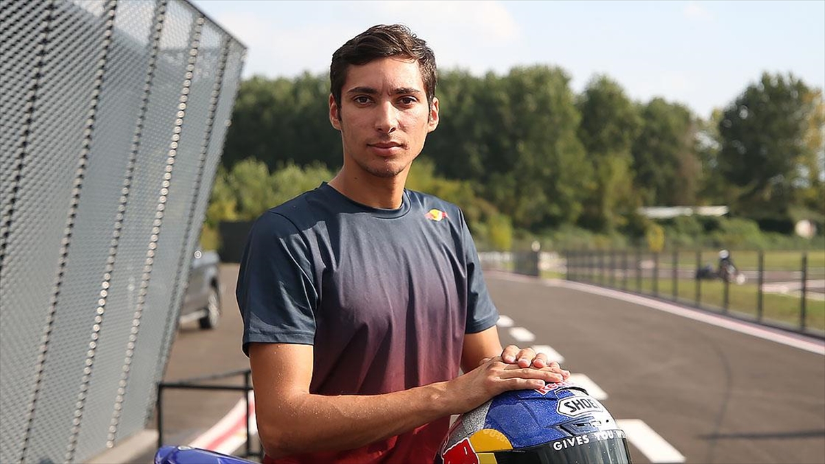 Toprak Razgatlıoğlu, Hollanda'da ikinci yarıştan puansız ayrıldı