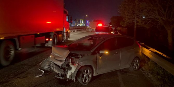 İki otomobilin çarpıştığı kazada 1 kişi yaralandı