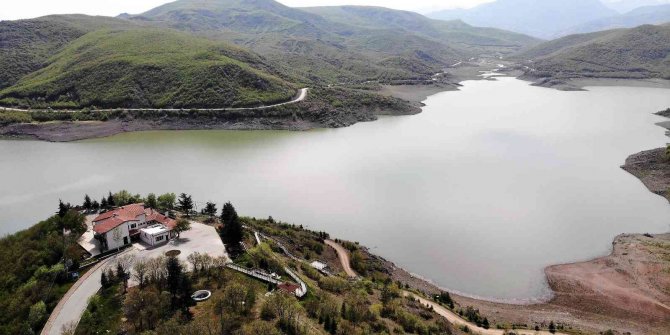 Barajda korkutan görüntüden eser kalmadı