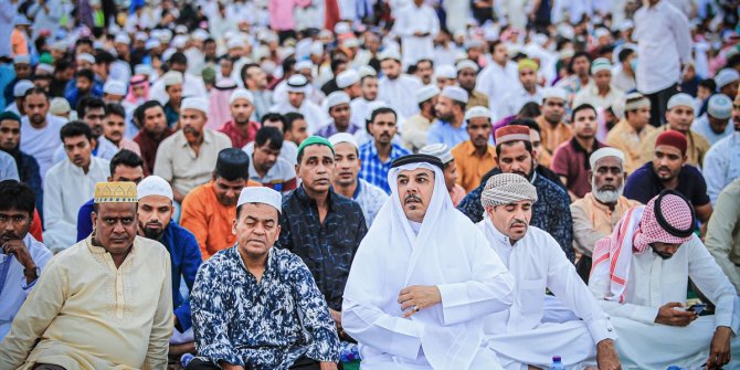 Bahreyn'de Ramazan Bayramı namazı coşkusu