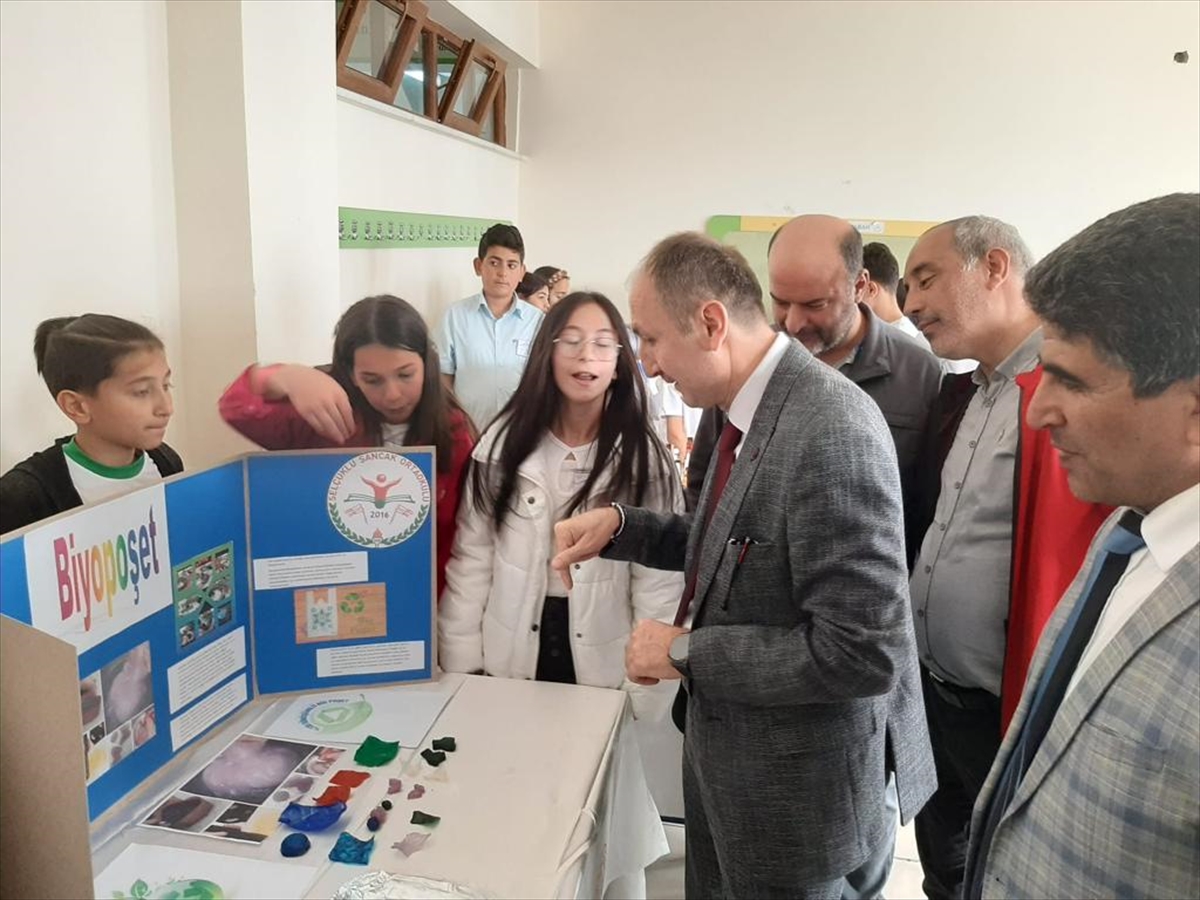 Konya'da "TÜBİTAK 4006 Bilim Şenliği" düzenlendi