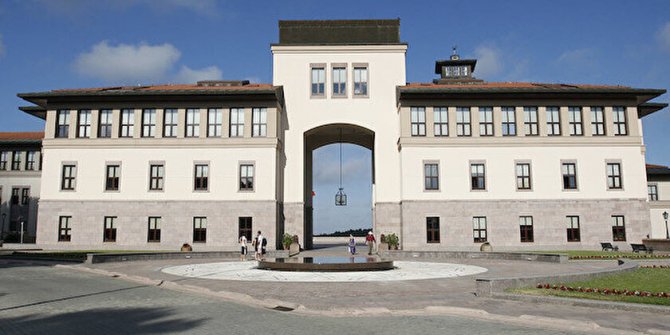 Koç Üniversitesi öğretim üyesi alım ilanı