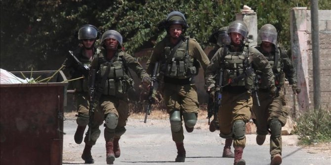 Polisi Israel serang upacara pemakaman pemuda Palestina di Yerusalem