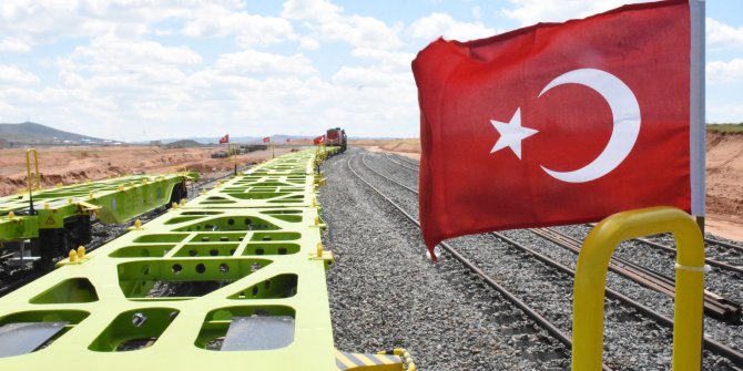 Demirağ OSB'de üretilen ilk vagonlar, Almanya'ya uğurlandı