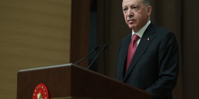 Erdoğan: Cumhurbaşkanının ailesini hedef alarak süreci yönetmek akıl karı değildir