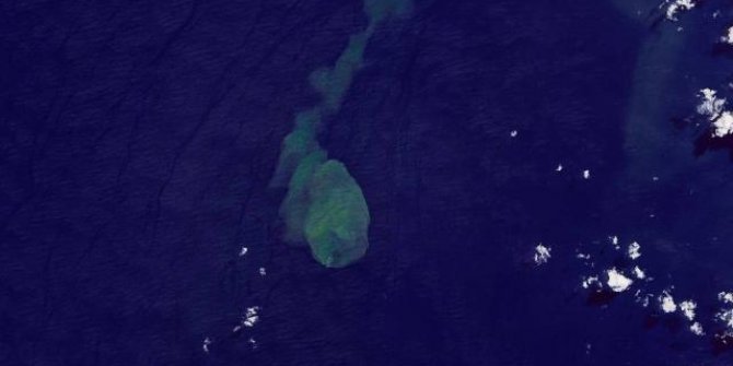 NASA denizaltı volkan patlamasını yakaladı: Sharkcano