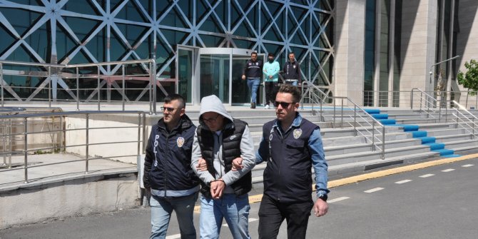 Dolandırıcıların bilgisayarlarından 53 milyon 700 bin kişinin kimlik bilgisi çıktı