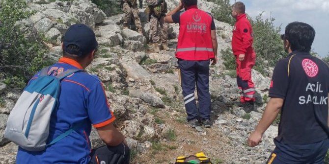 Konya'da dağlık araziye düşen vatandaş askeri helikopterle kurtarıldı