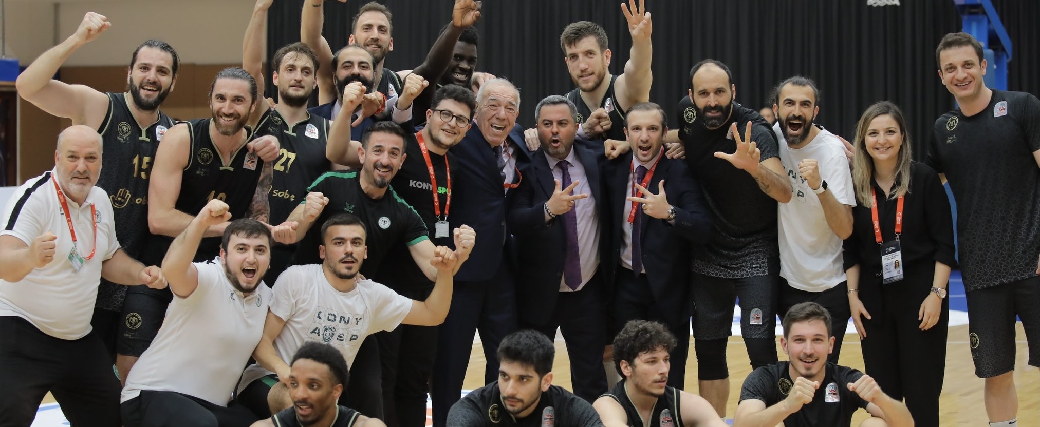 Konyaspor basket finalde