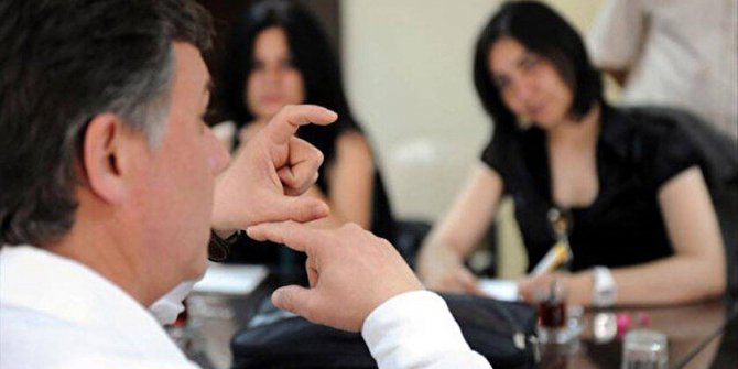 Aile ve Sosyal Hizmetler Bakanlığı İşaret Dili Tercümanı istihdam edecek