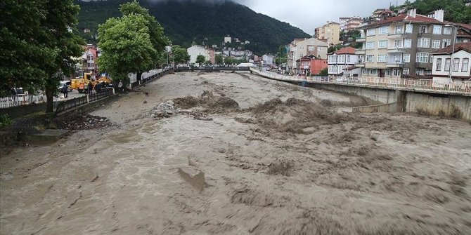 Turkiye: Obilne padavine i pljuskovi izazvali poplave u provinciji Kastamonu