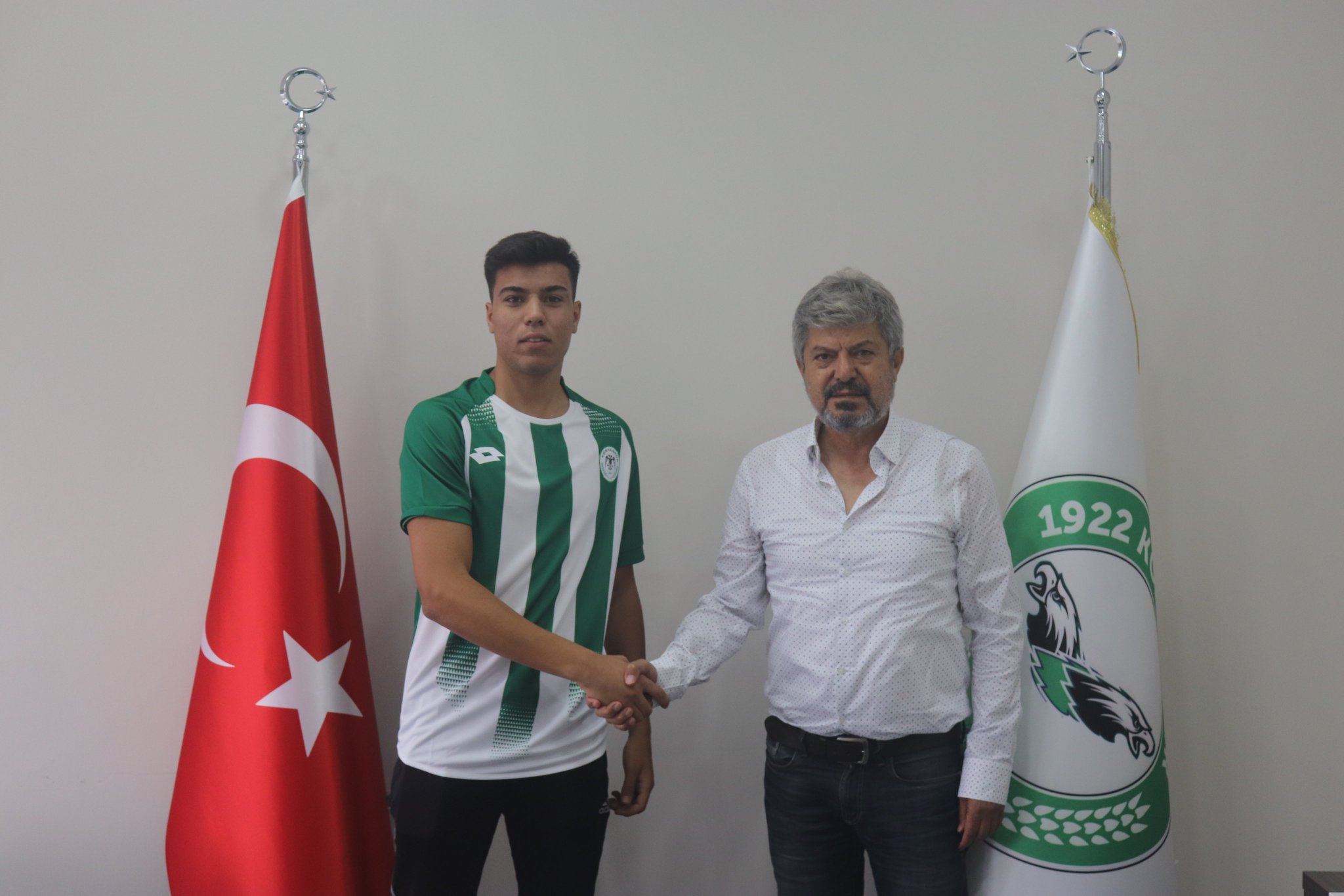 1922 Konyaspor’da 3 imza birden