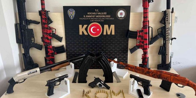 Kocaeli’de suç örgütlerine yönelik operasyonda 14 gözaltı