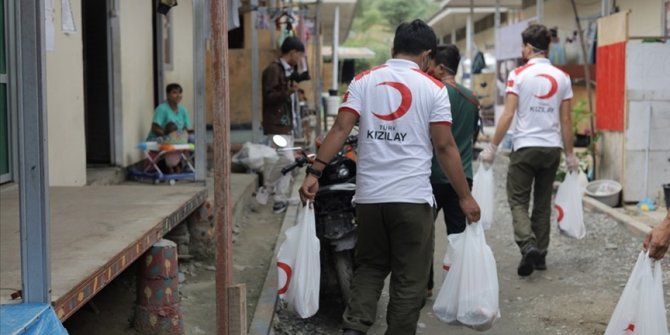 Bağış kurbanlar Türkiye'yi 80 kadar ülkeye yakınlaştıracak