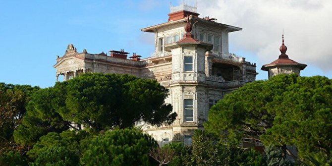 Ragıp Paşa Köşkü ve arazisi açık artırma ile satılacak