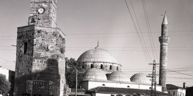 Saat mekanizması çalınan kulede geriye sadece 'çan' kalmış