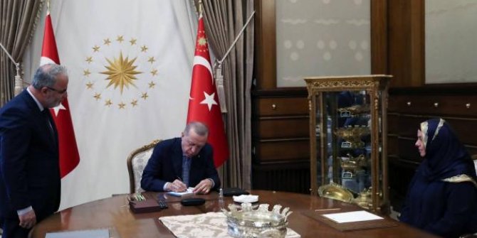 Erdoğan'dan Türkiye Diyanet Vakfı'na bağış