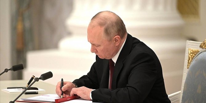 Putin, Ukraynalıların Rusya vatandaşlığı almasını kolaylaştıran kararnameyi imzaladı