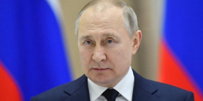 Putin Tataristan Cumhurbaşkanı'nın sıfatını “başkan” olarak değiştirdi