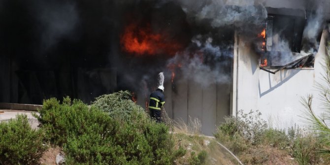 Osmaniye'de katı atık bertaraf tesisinde yangın çıktı