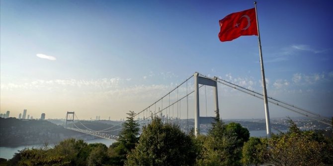 Darbe girişiminin ardından hızlı toparlanan Türkiye ekonomisi büyümeye devam ediyor