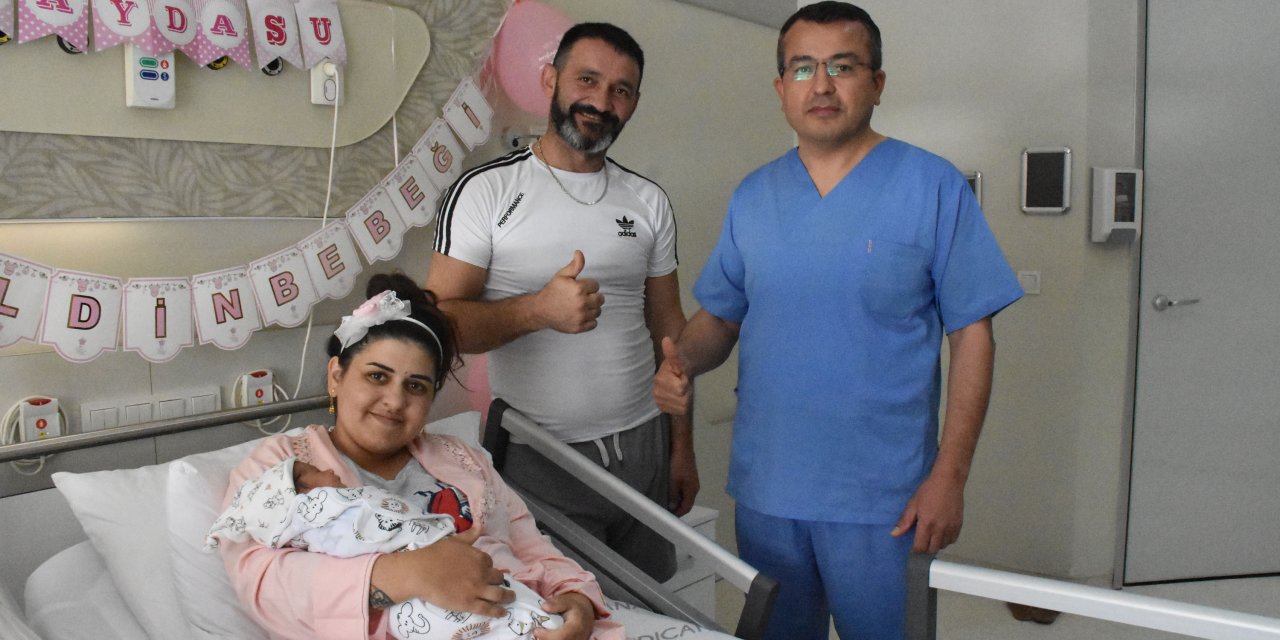 Hollanda'da 'bebek ölü' diye kürtaj önerdiler, Sivas'ta doğum yaptı
