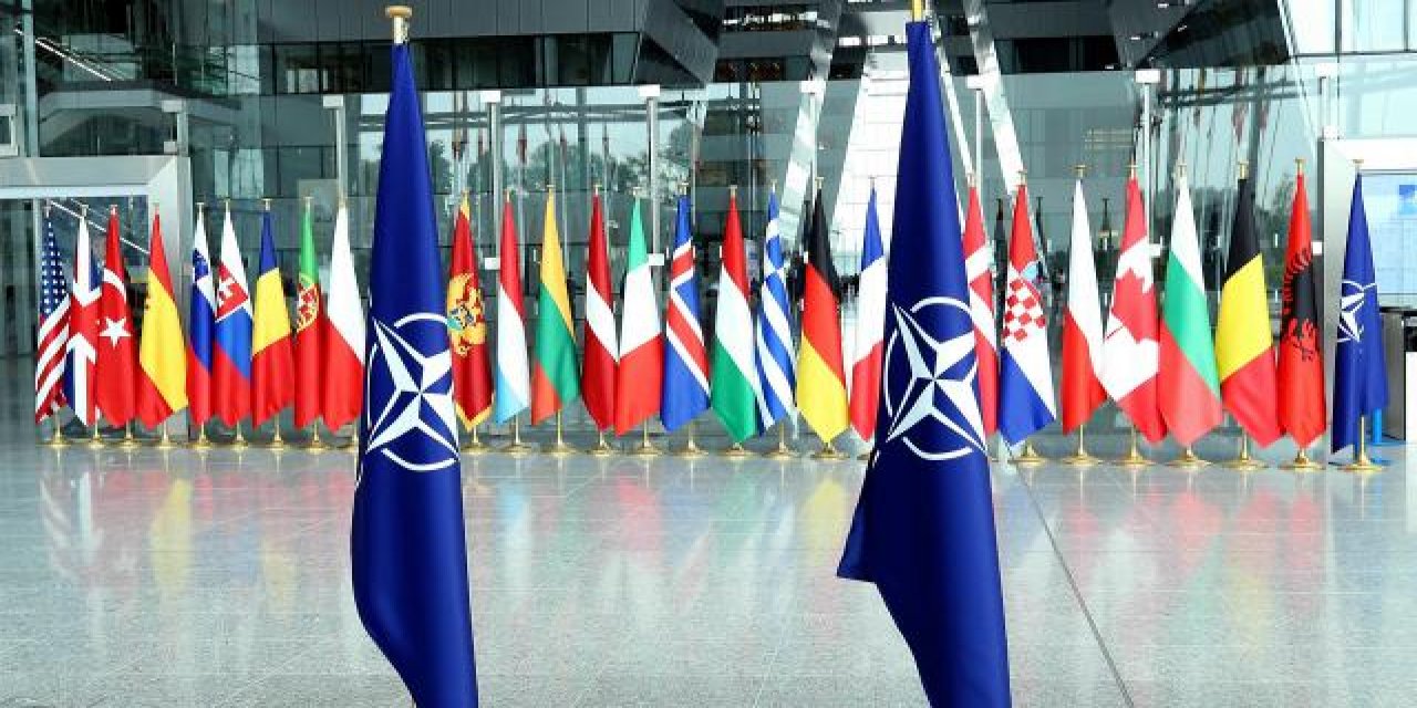 Kuzey Makedonya, İsveç ve Finlandiya'nın NATO'ya katılımını onayladı