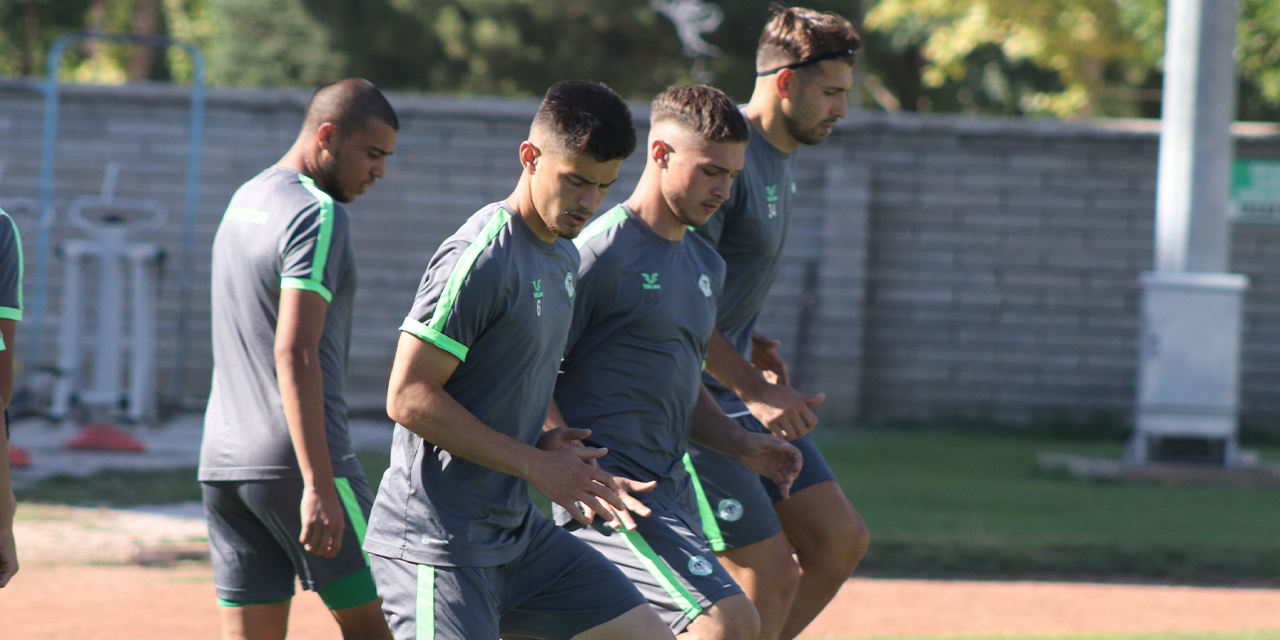 1922 Konyaspor toplanıyor