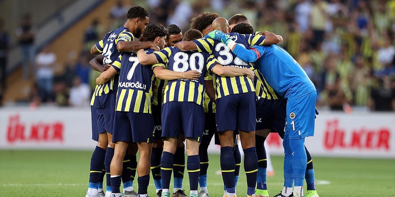 Fenerbahçe, Slovacko karşısında avantaj arıyor