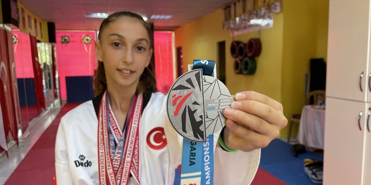 Şampiyon tekvandocu Aleyna Nur İli'nin gözü zirvede