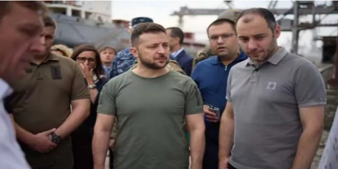 Zelenskiy'den komutanlara sert uyarı: Savunma planlarımızı ifşa etmeyi bırakın!