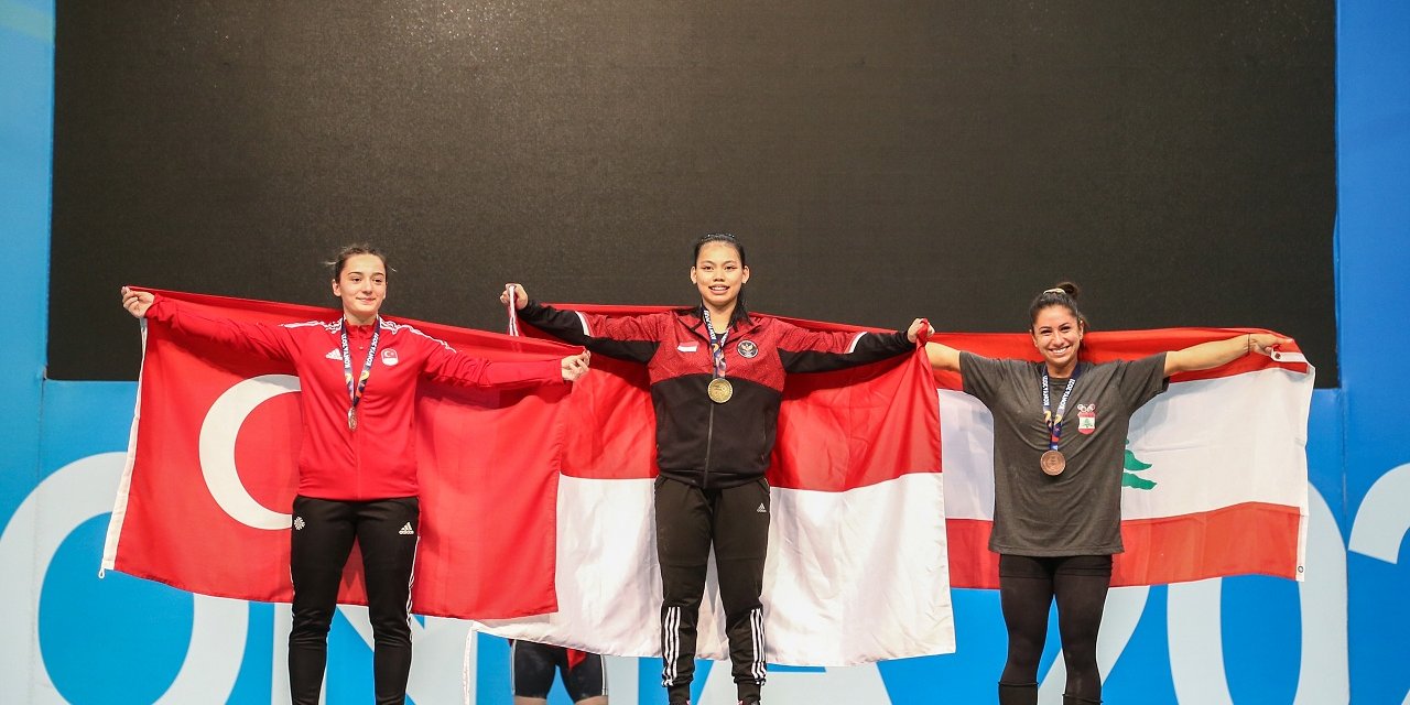 Kadınlar halterde Türk sporculardan 5 madalya