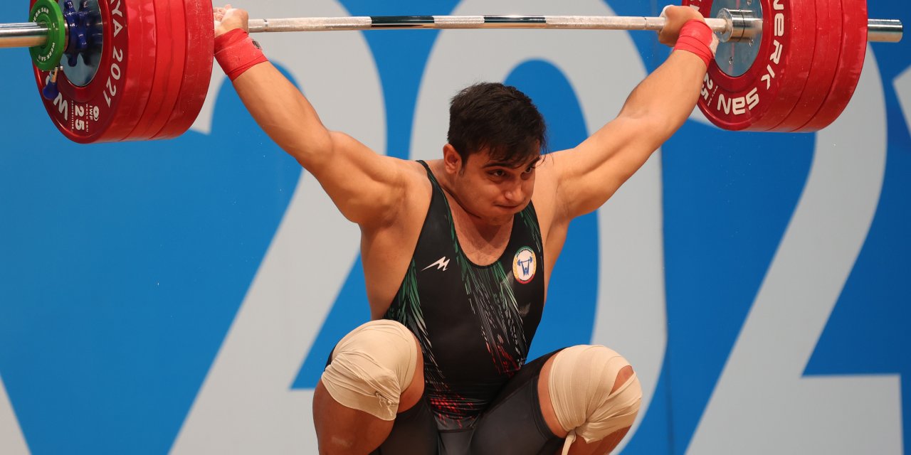 Halter'de İranlı sporcudan 3 rekor 3 altın