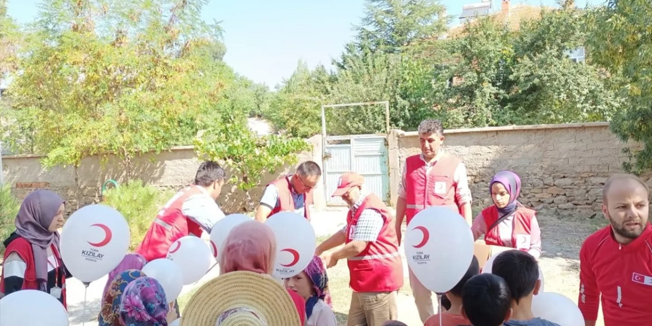 Hüyük'te Türk Kızılayı'ndan ihtiyaç sahiplerine yardım eli